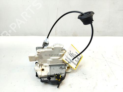 Used Front left lock AUDI A4 B7 (8EC) 3.2 FSI (255 hp) 30161304