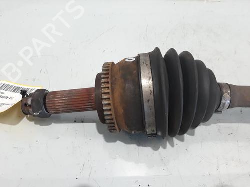Left front driveshaft HYUNDAI i30 Estate (FD) 1.6 CRDi | BP20548048M38 