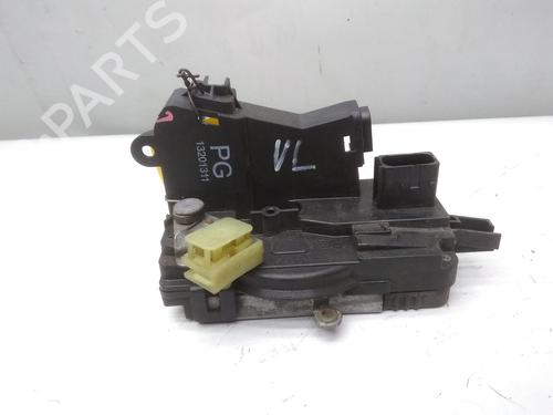 Used Front left lock OPEL VECTRA C Estate (Z02) 1.9 CDTI (F35) (150 hp) 20516597