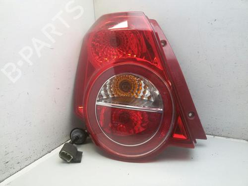 Used Left taillight CHEVROLET AVEO / KALOS Hatchback (T250, T255) 1.2 (84 hp) 20551096