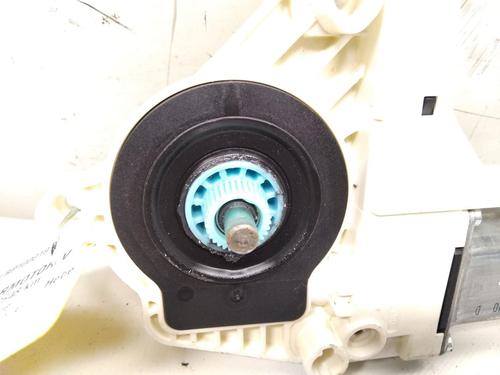 Right front window motor AUDI A1 (8X1, 8XK) 1.6 TDI | BP31602763E20