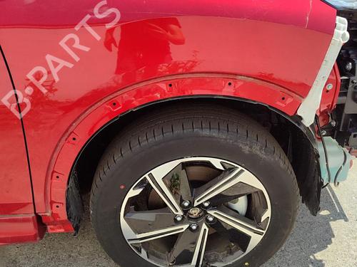 Used Right front fenders Right front fenders 36934859 36934859