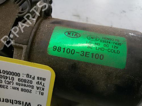 Used Front wiper motor KIA SORENTO I (JC) 2.5 CRDi (170 hp) 20586324