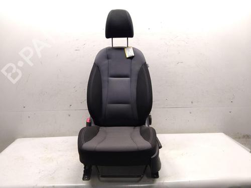 Andre HYUNDAI i30 Estate (GD) 1.6 CRDi (136 hp) 32003386