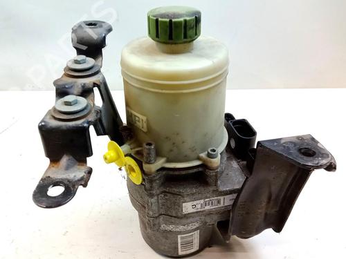 Used Steering pump Steering pump SKODA FABIA I (6Y2) 1.4 16V (100 hp) 33726237 33726237