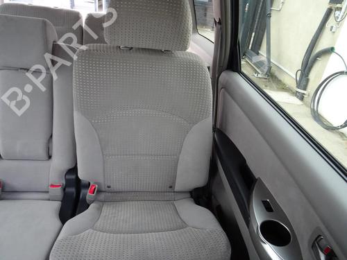 Rear seat MITSUBISHI GRANDIS (NA_W) 2.4 MIVEC (NA4W) MN166763