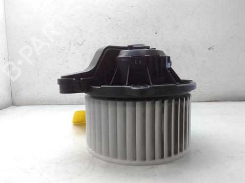 Used Heater blower motor KIA CEE'D Sportswagon (JD) 1.6 GDI (135 hp) 20522063