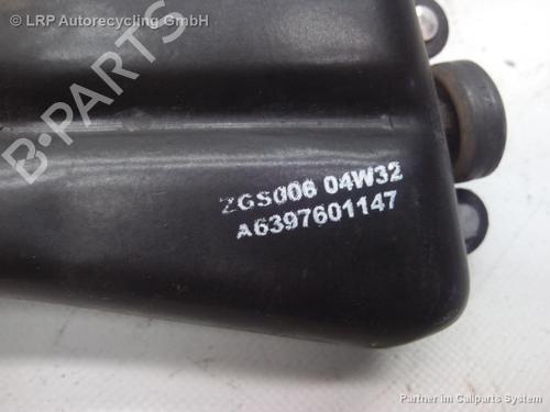 Used Hinge/Door check strap MERCEDES-BENZ VITO / MIXTO Van (W639) 115 CDI (639.601, 639.603, 639.605) (150 hp) 20565851