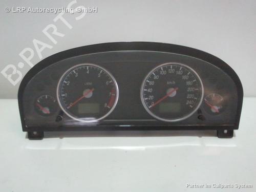 Used Instrument cluster FORD MONDEO III (B5Y) 1.8 16V (110 hp) 20556077