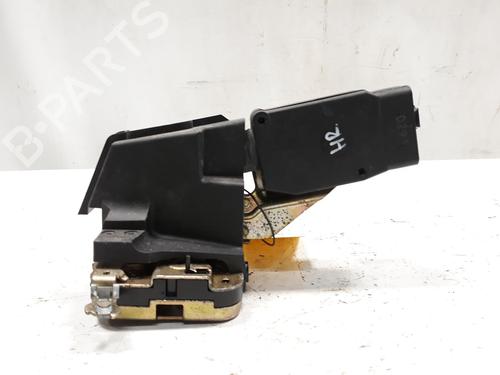 Rear right lock MITSUBISHI CARISMA (DA_) 1.6 (DA1A) | BP20518886C99 