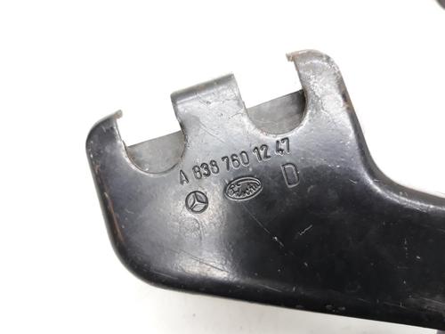Hinge/Door check strap MERCEDES-BENZ VITO Van (W638) 108 CDI 2.2 (638.094) | BP20568310C146 