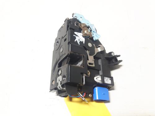 Front left lock VW TOURAN (1T1, 1T2) 1.9 TDI | BP20516586C98 