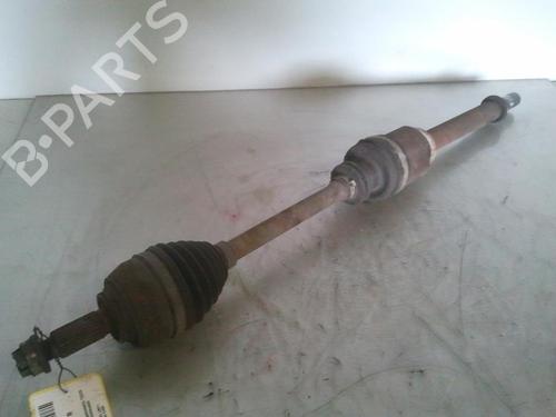 Used Right front driveshaft RENAULT CLIO III (BR0/1, CR0/1) [2005-2014]  20533205