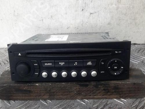 Used Radio Radio CITROËN C3 II (SC_) 1.4 HDi 70 (SC8HZC, SC8HR0, SC8HP4) (68 hp) 20351837 20351837