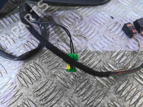 Right mirror PEUGEOT 807 (EB_) 2.0 HDi | BP20353137C27 