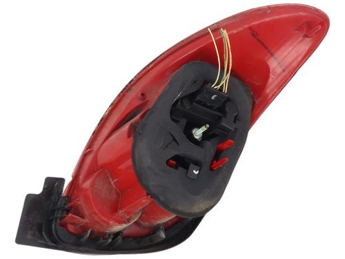 Used Right taillight Right taillight 37656959 37656959