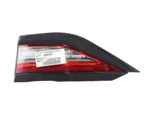 Used Right tailgate light Right tailgate light DS DS 3 / DS 3 CROSSBACK (UR_, UC_, UJ_) 1.2 PureTech 130 (URHNSS) (131 hp) 31206468 31206468