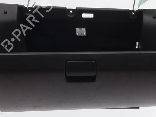 Used Glove box CHEVROLET CAPTIVA (C100, C140) 2.4 4WD (136 hp) 30362361