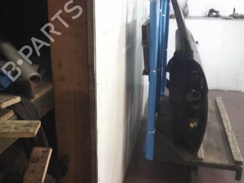 Used Left front door LANCIA YPSILON (843_) 1.2 (843.AXA1A) (60 hp) 22002213