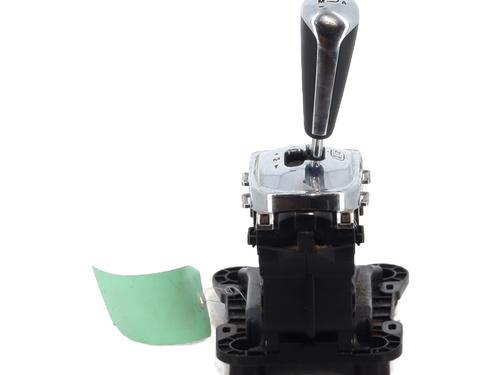 Used Gear lever CITROËN DS3 (SA_) 1.6 HDi 110 (112 hp) 30915057