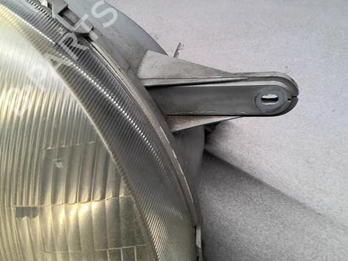Right headlight HYUNDAI ATOS (MX) 1.0 i | BP21999830C29 