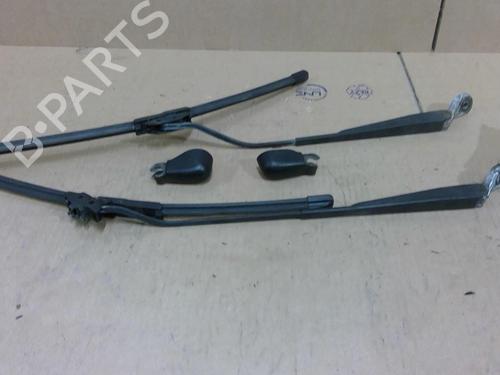 Front windshield wiper arm RENAULT MEGANE I Coach (DA0/1_) 1.9 dTi (DA0N) 7701040769