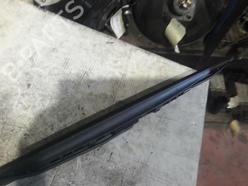 Used Front windshield wiper arm PEUGEOT 206 Hatchback (2A/C) 1.4 HDi eco 70 (68 hp) 21558005