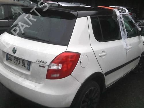 Left mirror SKODA FABIA II (542) 1.6 TDI | BP22003131C26 