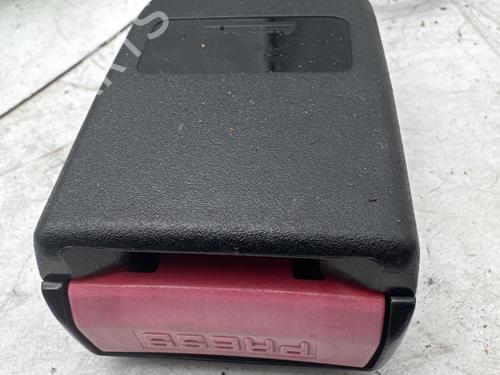 Used Seat buckle Seat buckle 37085813 37085813