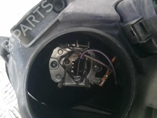 Right headlight VW POLO (9N_, 9A_) 1.2 12V | BP20359816C29 