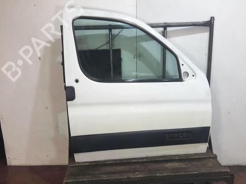 Used Right front door Right front door 20367299 20367299