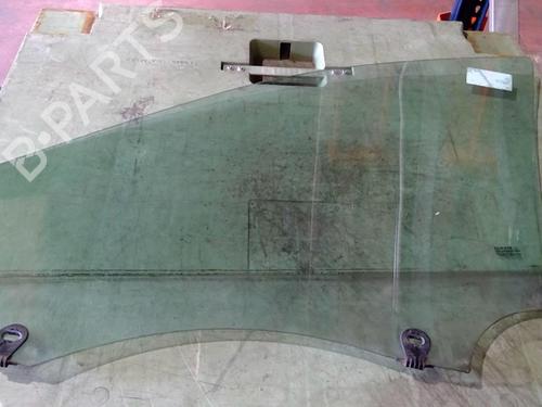 front-right-door-window-renault-clio-iii-br01-cr01-2005-2006-2007-2008-2009-2010-2011-2012-2013-2014-26688512 main image