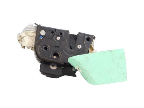 front-left-lock-audi-a4-b7-avant-8ed-2004-2005-2006-2007-2008-31910609 main image