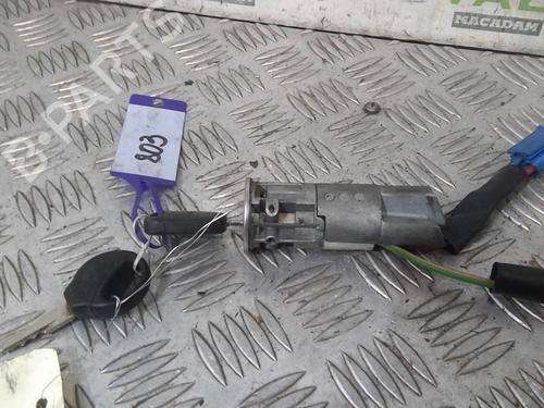 Used Ignition barrel Ignition barrel PEUGEOT 206+ (2L_, 2M_) 1.4 HDi eco 70 (68 hp) 20364310 20364310