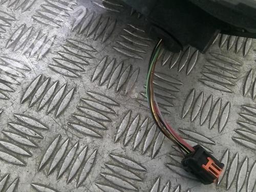 Used Left mirror Left mirror 20366160 20366160