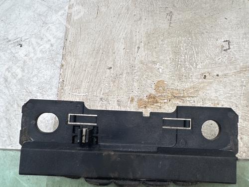front-right-door-window-vw-fox-hatchback-5z1-5z3-5z4-2003-2004-2005-2006-2007-2008-2009-2010-2011-2012-2013-2014-2015-35903242 main image