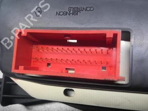 Used Instrument cluster RENAULT KANGOO (KC0/1_) 1.5 dCi (84 hp) 21636024