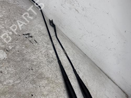 Front windshield wiper arm RENAULT ZOE (BFM_) ZOE | BP39957783C143 - Image 2