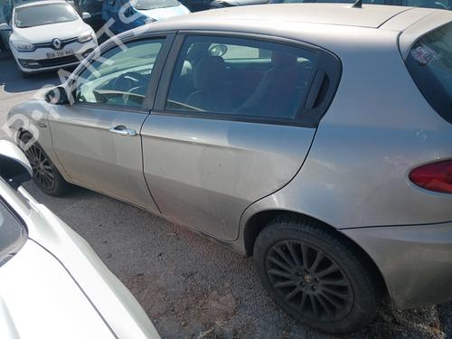 Left tailgate light ALFA ROMEO 147 (937_) 1.9 JTD (937.AXD1A, 937.BXD1A, 937.AXV1A, 937.BXB1A,... | BP25774336C79  - Image 16