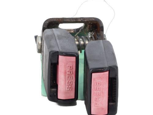 Used Seat buckle RENAULT MEGANE II (BM0/1_, CM0/1_) 1.5 dCi (BM02, BM13, BM2A, CM02, CM13) (101 hp) 29896567
