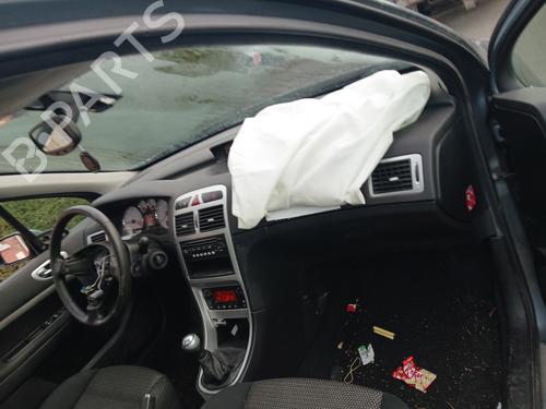 Left taillight PEUGEOT 307 SW (3H) 1.6 HDI 110 | BP32275660C34