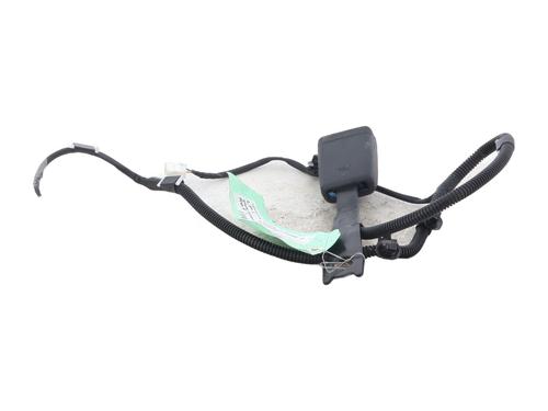 Used Seat buckle TOYOTA YARIS (_P13_) 1.0 (KSP130_, KSP130) (69 hp) 22748998