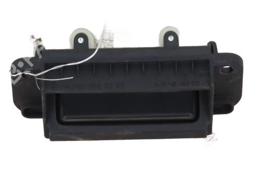 switch-mercedes-benz-c-class-w204-2007-2008-2009-2010-2011-2012-2013-2014-2015-25774254 main image