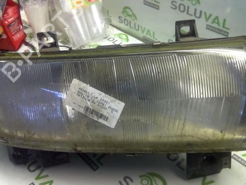 Used Right headlight RENAULT MASTER II Van (FD) 2.5 D (80 hp) 21999269