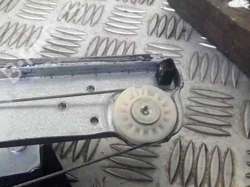 Used Front right window mechanism Front right window mechanism DACIA DUSTER (HS_) 1.2 TCe 125 (125 hp) 20355393 20355393
