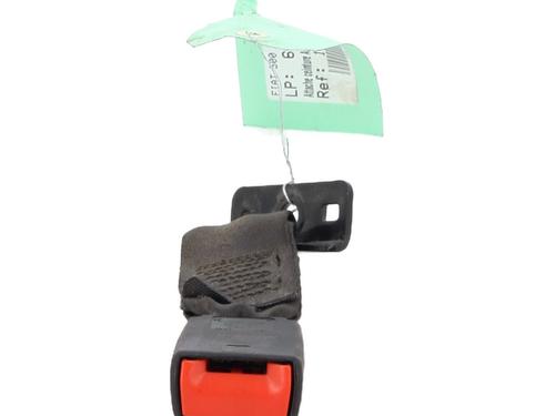 Used Seat buckle FIAT 500 (312_) 1.2 (312AXA1A) (69 hp) 28174898