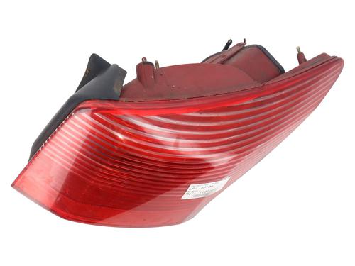 Feu arrière droit PEUGEOT 407 SW (6E_, 6D_) 1.6 HDi 110 (109 hp) 31910611