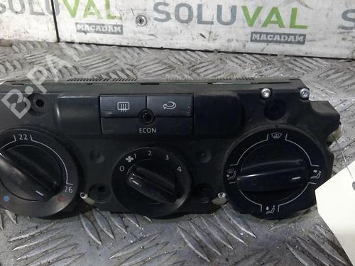 Used Climate control VW GOLF V (1K1) 1.9 TDI (105 hp) 21816516