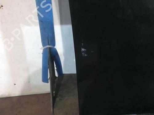 Used Right front door Right front door 20368263 20368263