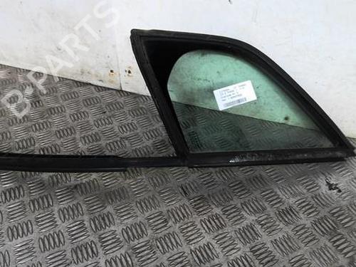 Vidro triangular frente esquerdo Vidro triangular frente esquerdo 20354658 20354658